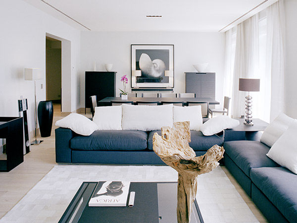 La Reserve Paris Apartments Room photo