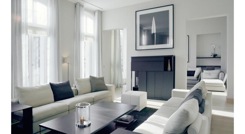 La Reserve Paris Apartments Room photo